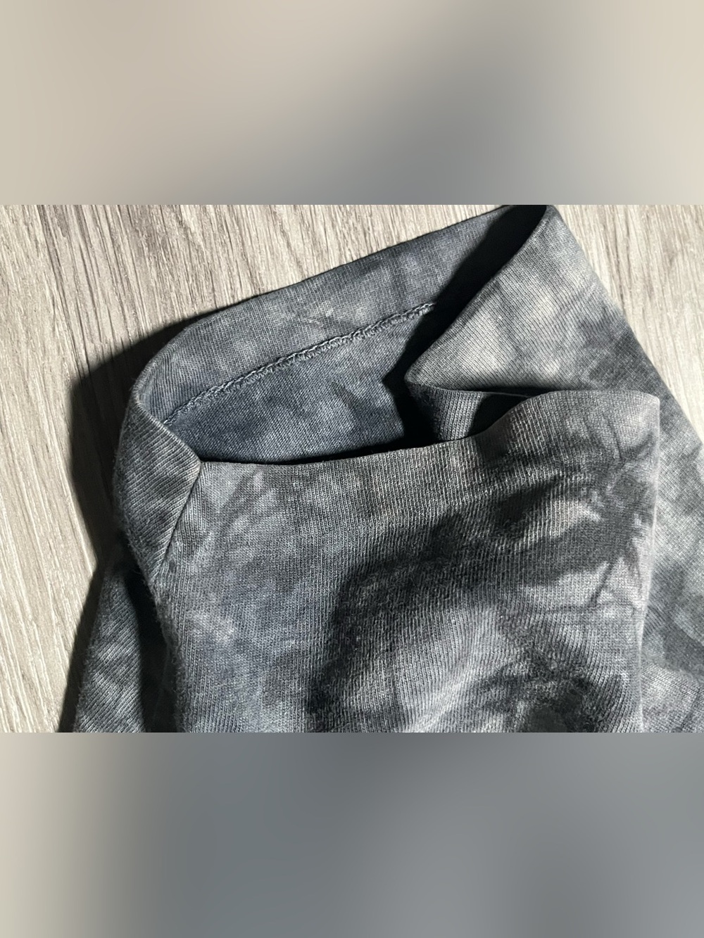 Vintage liquid blue AC/DC, 2003 tie-dye graphic band T-shirt, distressed large￼ - Picture 6 of 11